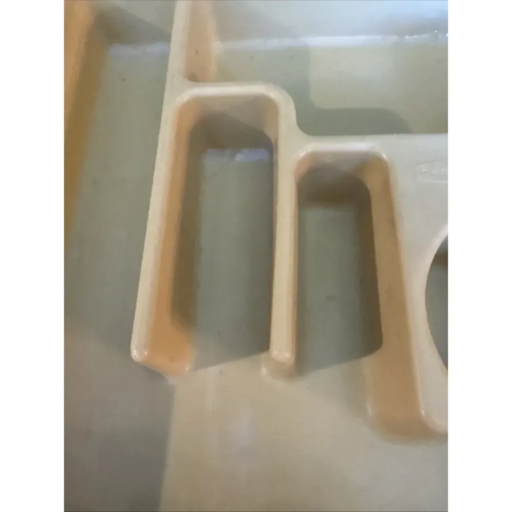 VTG Rubbermaid Golden Yellow Utensil Flatware Silverware Tray Drawer Organizer